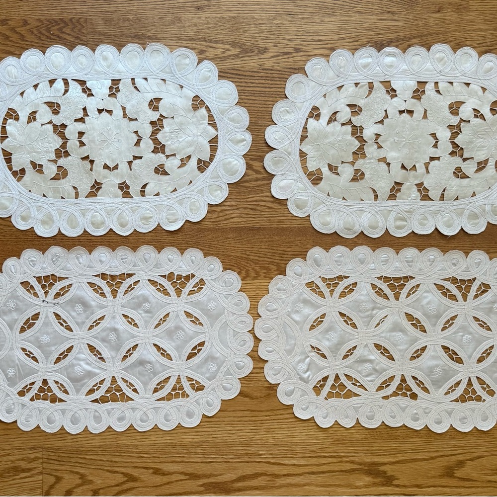 Elegant cream Lace Placemats Set